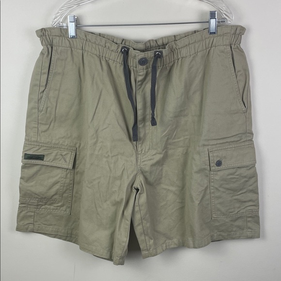 Eddie Bauer Olive Cargo Shorts - Picture 1 of 4